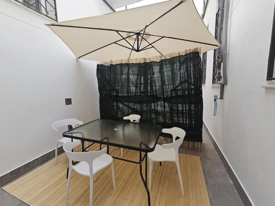 The Gabriels Con Terraza Apartment Madrid Bagian luar foto